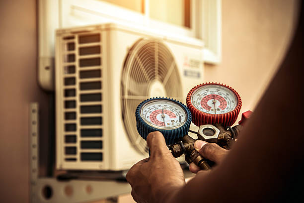 Professional Hvac Installation technician working in Summit, NY
